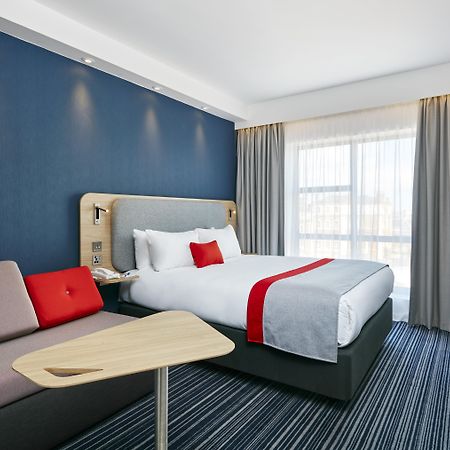 Holiday Inn Express Grimsby By Ihg Экстерьер фото