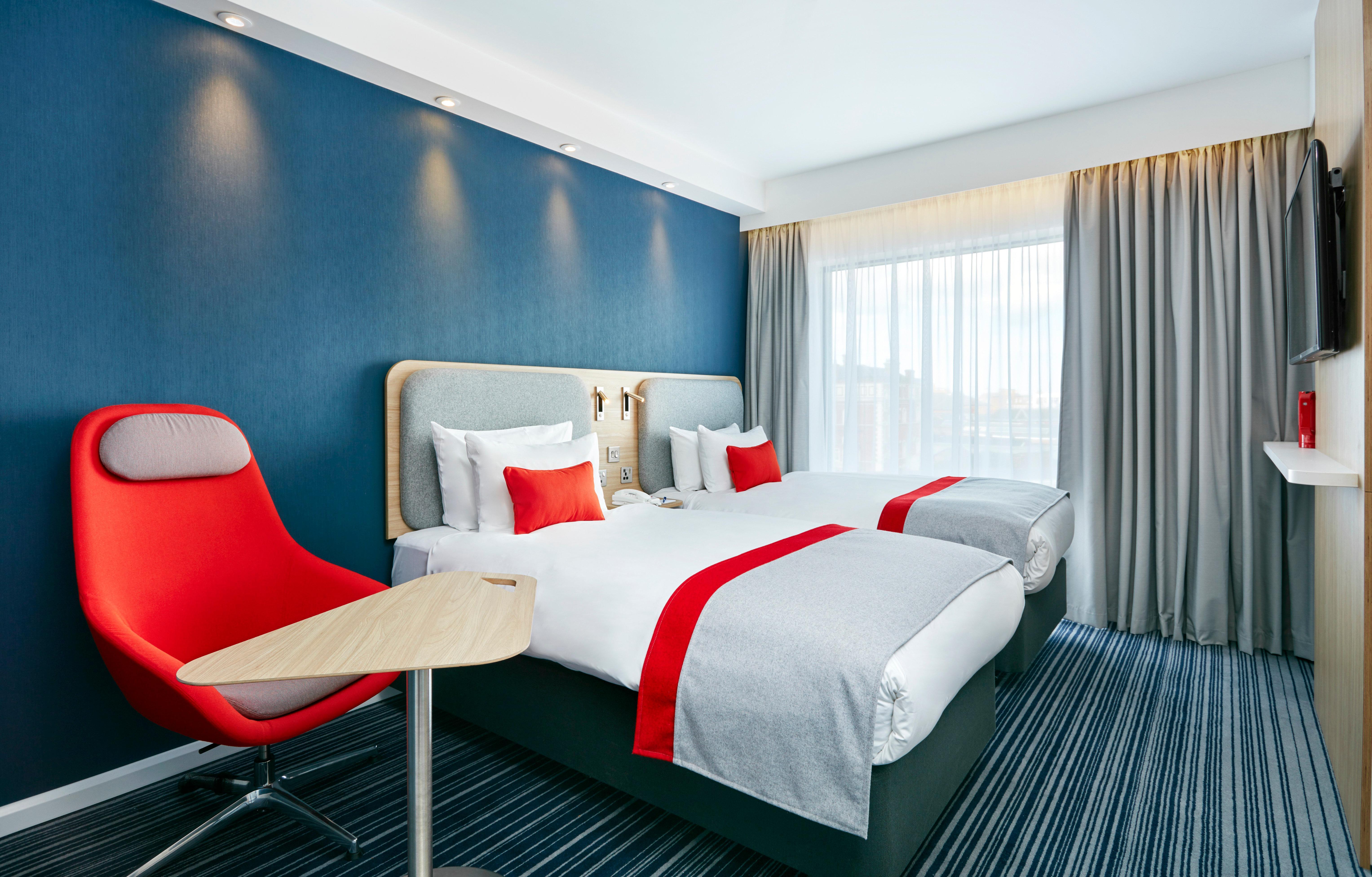 Holiday Inn Express Grimsby By Ihg Экстерьер фото