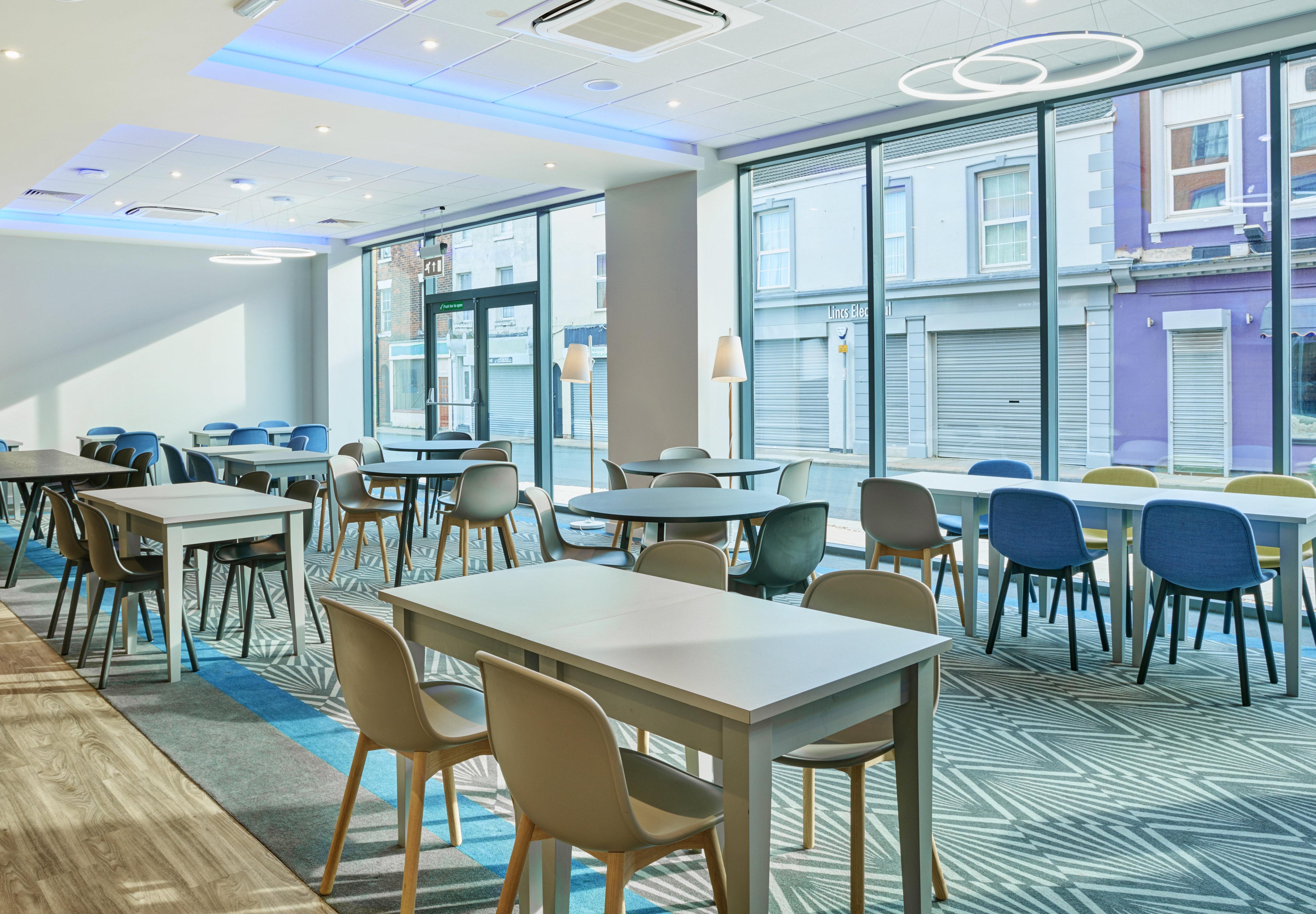 Holiday Inn Express Grimsby By Ihg Экстерьер фото