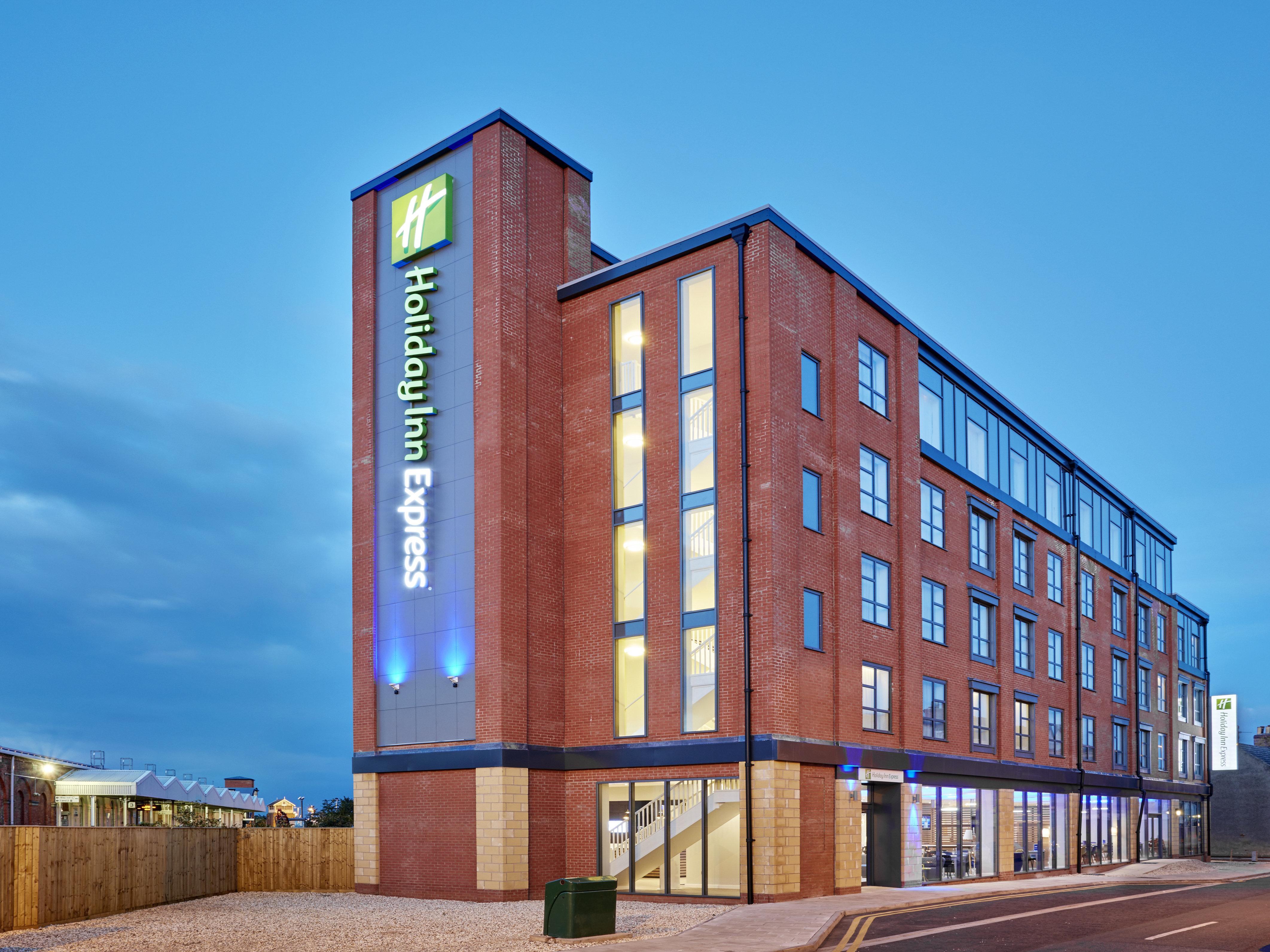 Holiday Inn Express Grimsby By Ihg Экстерьер фото