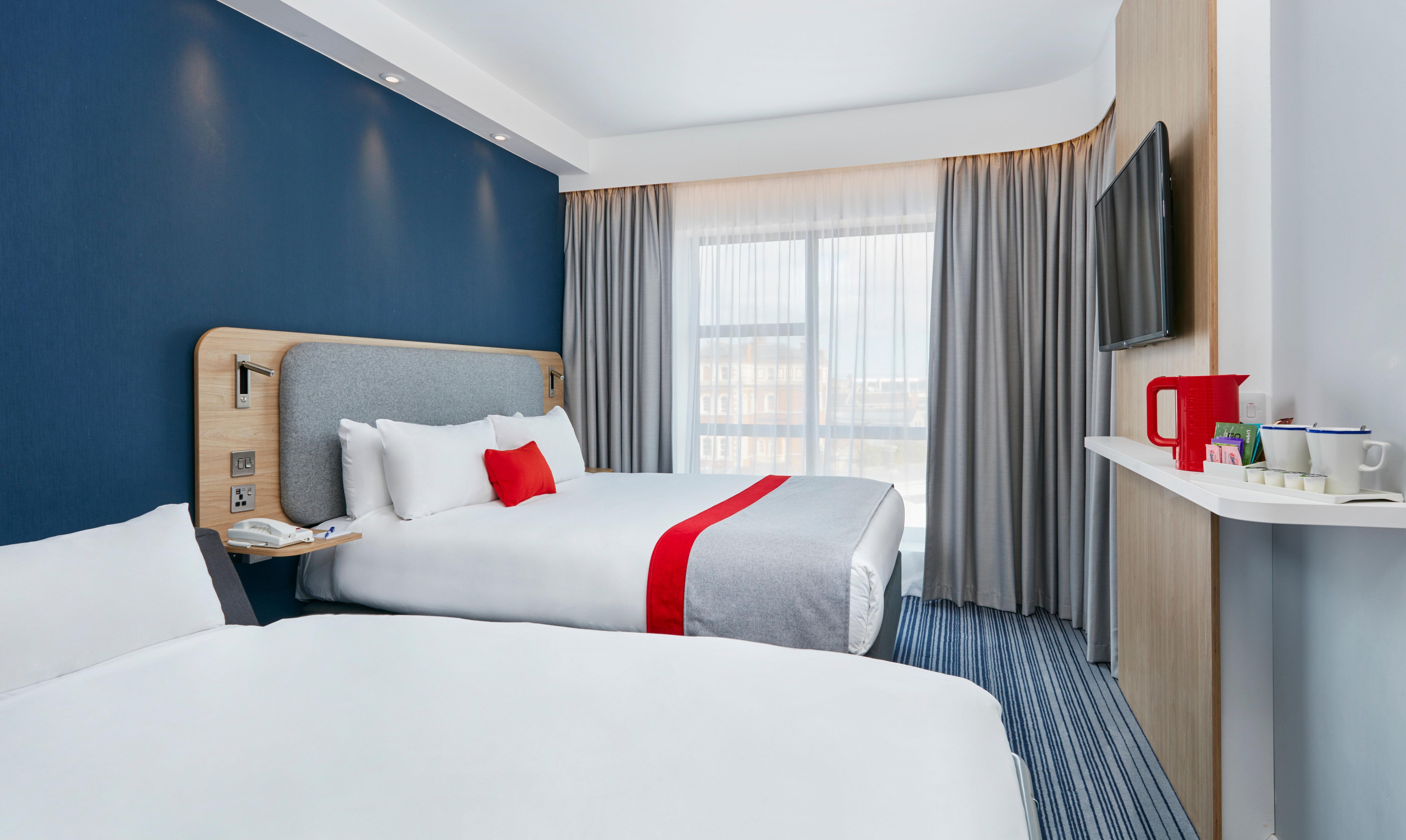 Holiday Inn Express Grimsby By Ihg Экстерьер фото