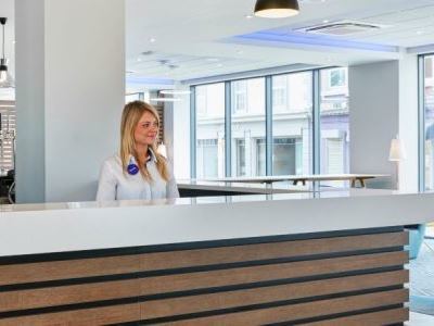 Holiday Inn Express Grimsby By Ihg Экстерьер фото