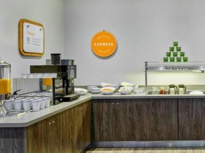 Holiday Inn Express Grimsby By Ihg Экстерьер фото